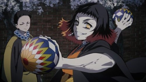 Do you guys like ripped girls with big biceps? Well, I give you Susamaru「朱紗丸」from Kimetsu no Yaiba /