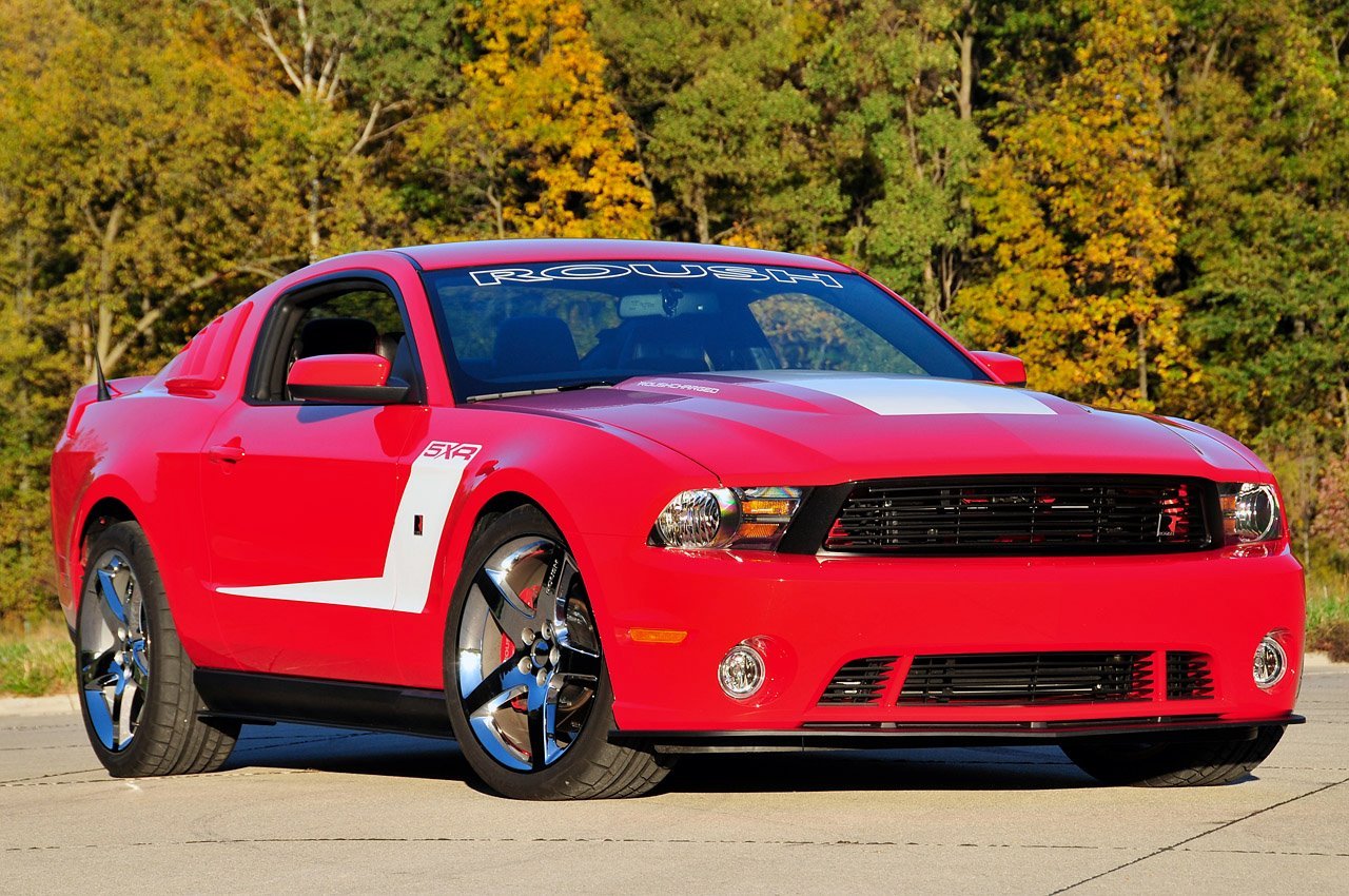fuckyeahfordmustangs:  americanclassicmusclecars:  Muscle Cars…  Roush 5XR  Ford