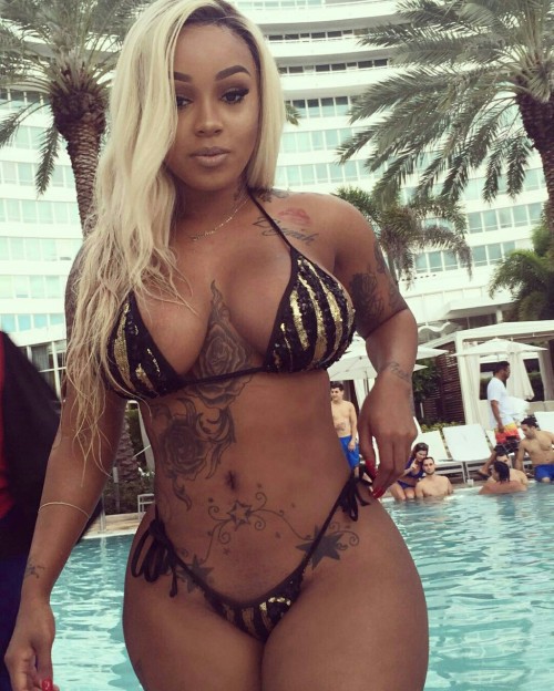 swagking115: thebestpussydotcom:  TBP.COM  Yassssss Lawd!!! 
