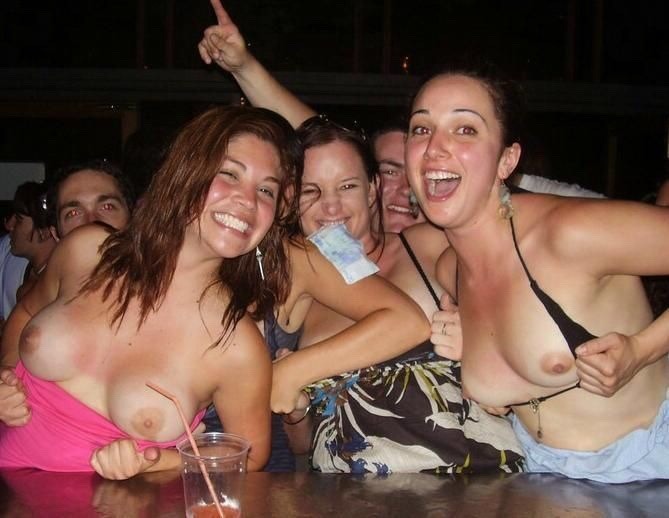 Sexy Hot Party Pics