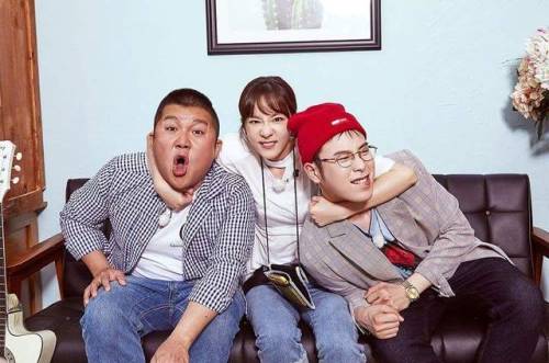 [FOTOS] Insolent Roommates photoshoot com P.O, Dara e o Jo SehoCr: http://bmstudio.co.kr/index.php