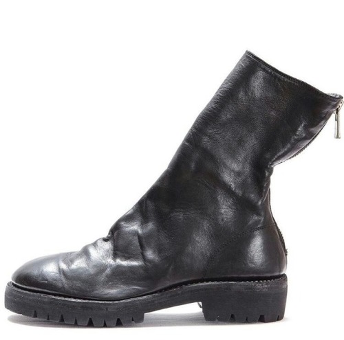 visual-detox:Guidi | Back zip boot 788v in black horse full grain with vibram sole