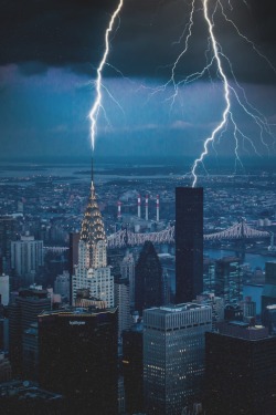 Lightning NYC! | S.L.Δ.B.