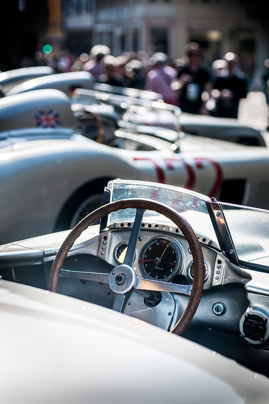 axility:  SLR | Photographer | AXLT 