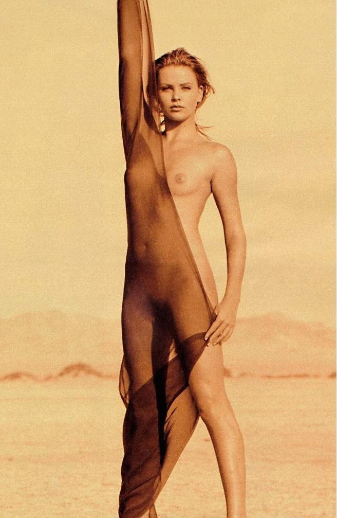  Charlize Theron - nude in Playboy (May 1999) 