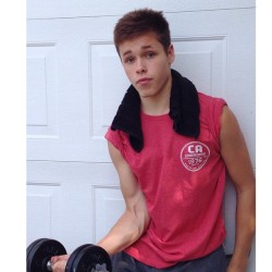 Hottigboyzz:  @Bren_Lunn 