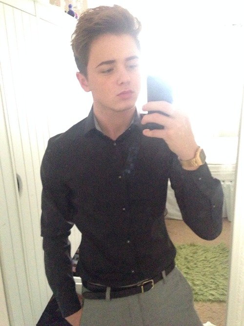 jzammito: ryanvenom: jzammito: going to work, kill me xxx Fuck me me on my dash lol