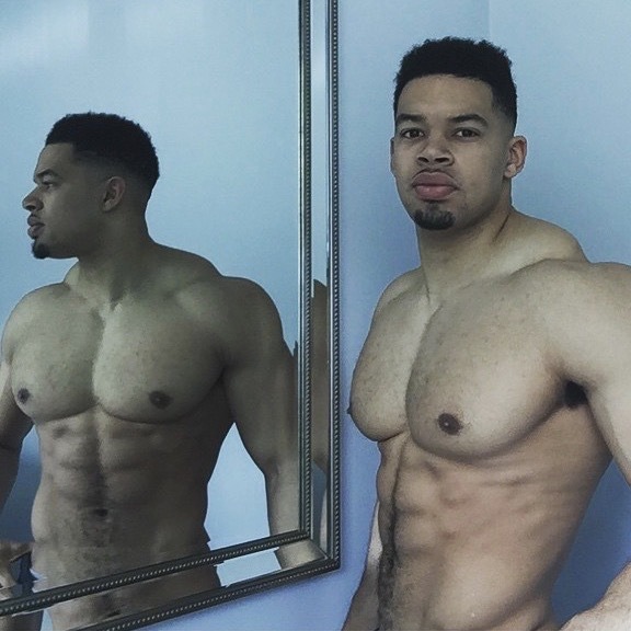 hotsexymenxxx:Arran Arogundade