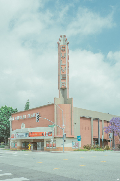 archatlas: Angels In the words of the artist Franck Bohbot: “Almost everyone has some idea of what Los Angeles is, even if they’ve never been there. Home to Hollywood, the city churns out myth after American myth. Some see the city as a necessary