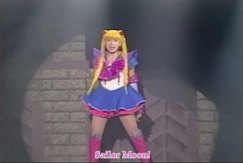 sailormoonsub:Sailor Moon arrives in your home with eight of her friends to take a hard-line ontolog