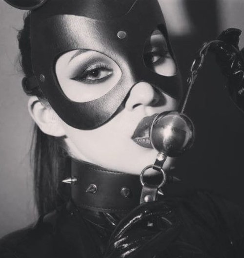 blackcatsuit: wonderevel: EJ (via TumbleOn) Want to play a little game with me?