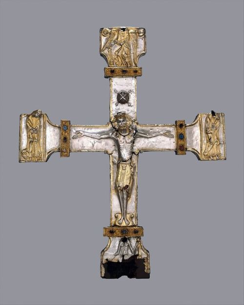 Processional cross (Asturias, Spain,c. 1150 – 75).  Made of silver, carved gems, jewels, and gilt on