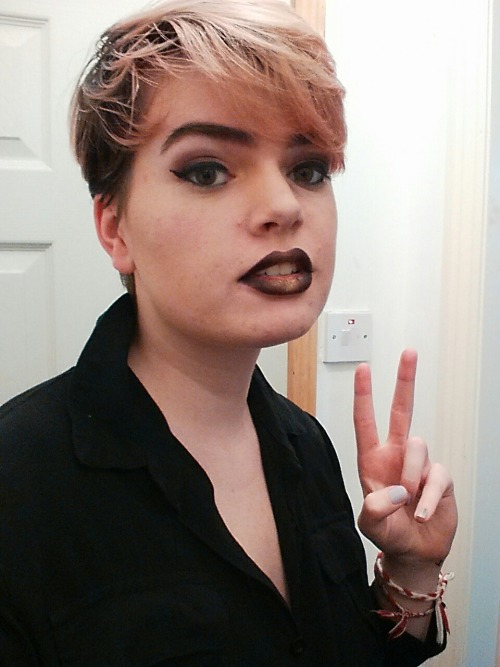 tfw you didn’t go through a goth/emo stage when u were younger so now u get 2 make up for it.I