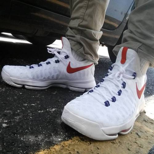 Copped those Olympic KD 9s on the 4th. Such a clean shoe#nike #shoes #sneakerhead #kd #kevindurant