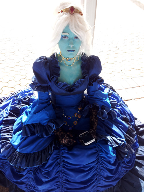 Ice Queen: [x]Photographer: [x] We went as Ice Queen and Fionna to Sydney Supanova, it was a lot of 