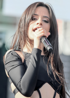 lynnsgunn: Camila performing at Wango Tango