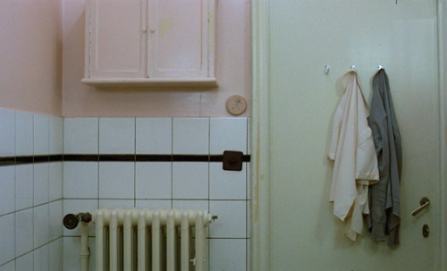 florencepugh - Jeanne Dielman, 23, quai du commerce, 1080...