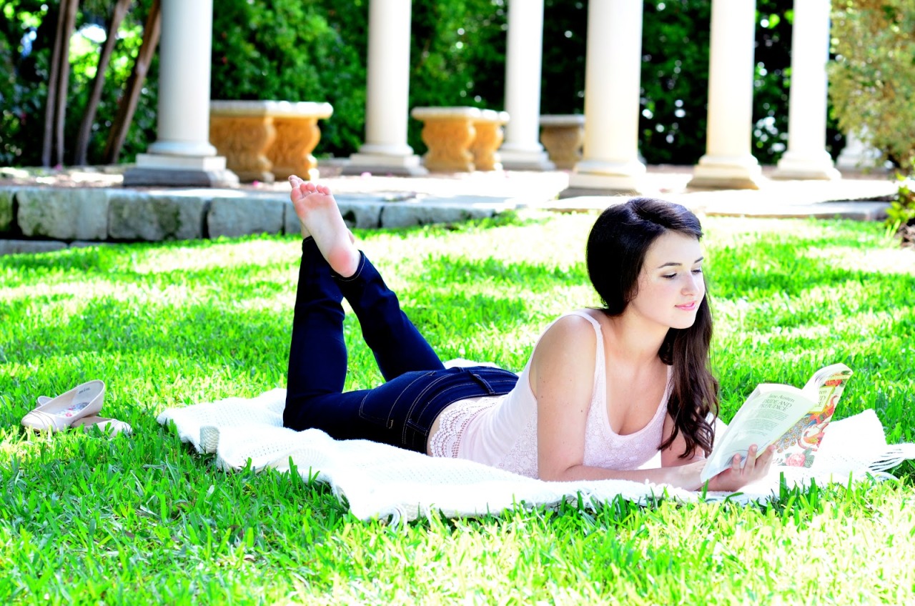 barefootseniors:  Do you believe in love at first site? I just did