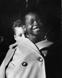 missmagoo:max mara campaign, 1994—- photos by martine barrat.