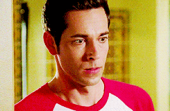 kim-jiho:  Chuck x Sarah Meme ϟ [7/9] Scenes 