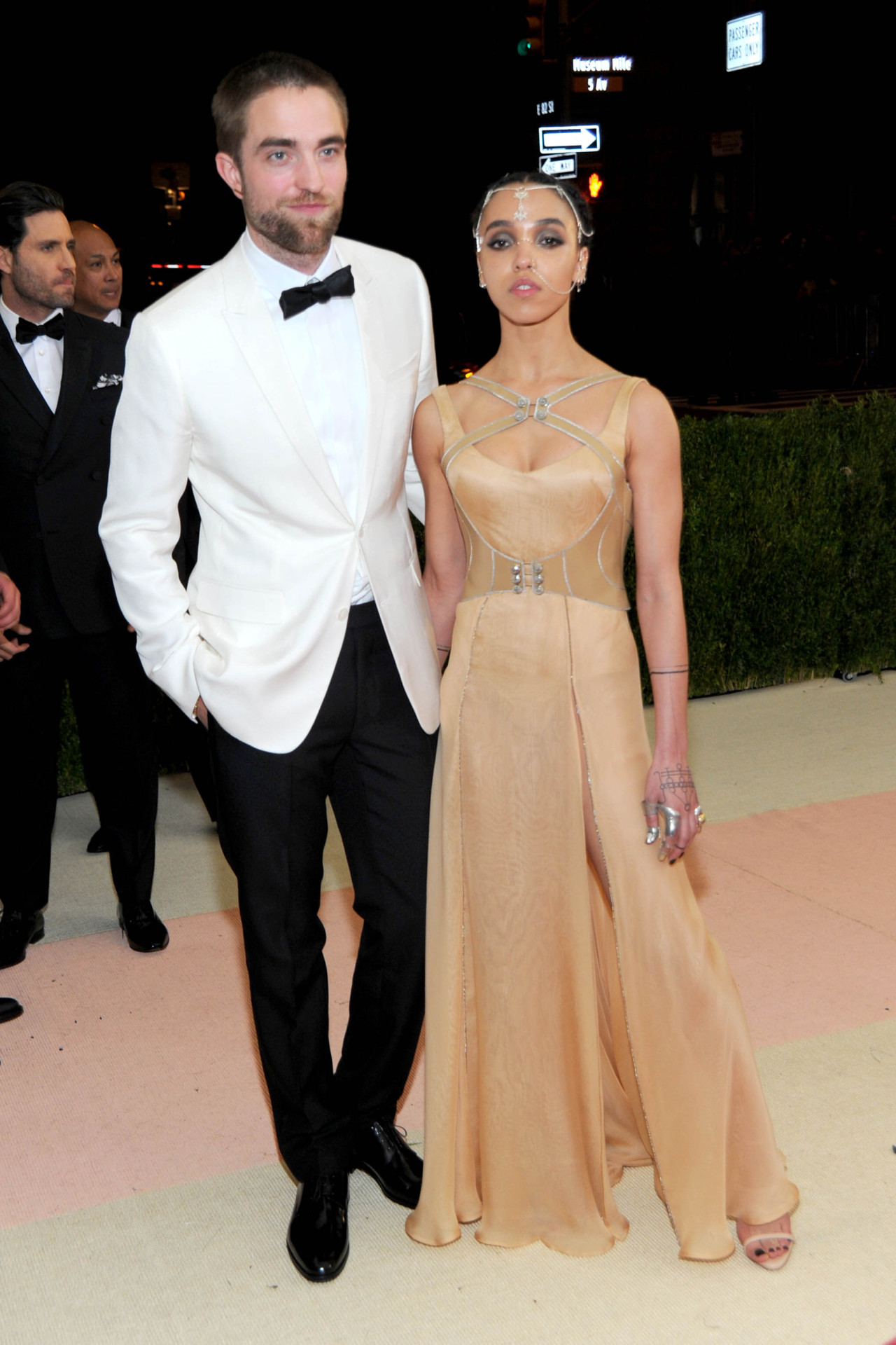 drakesideheaux:  