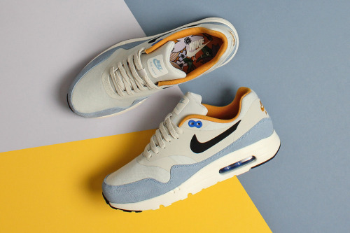 crispculture:Nike Air Max 1 Ultra Essential - Order Online at Sneakersnstuff.com