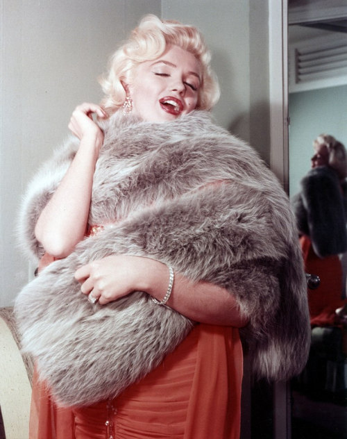 retrogasm:  Rare Marilyn Monroe moments