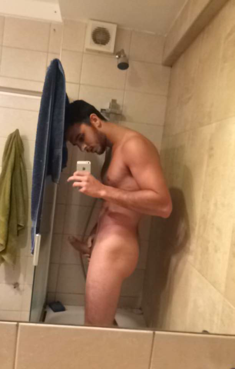 nakedguysfromkik:  this beautiful guy from Argentina!! pt. 2 Dont forget to follow 