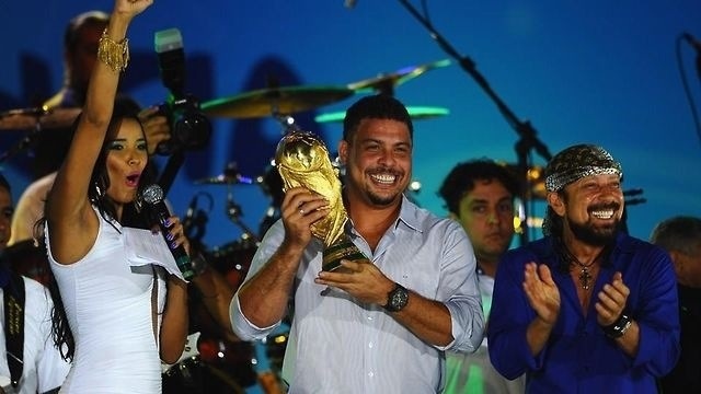 tvfama:  Fora FIFA !!! 