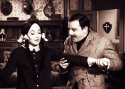 sarahhstrong:  Favourite TV Pairings » Gomez &amp; Morticia Addams 