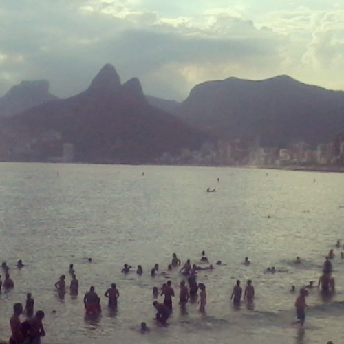 &lt;3 #ipanema #ipanemabeach #praia #beach #RiodeJaneiro #rj #ZonaSul #brazil #fimdetarde #arpoador 