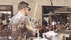stitchcs:  Fall Out Boy on The Today Show (x) 