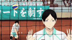 owls-007:  Aces missing their serves ヘ(◕。◕ヘ)