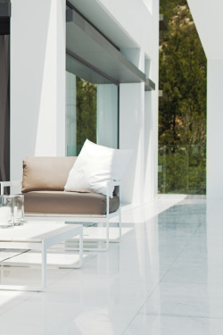 Envibe:  Contemporary Luxury Villas By Blueport - Altea Hills | Env