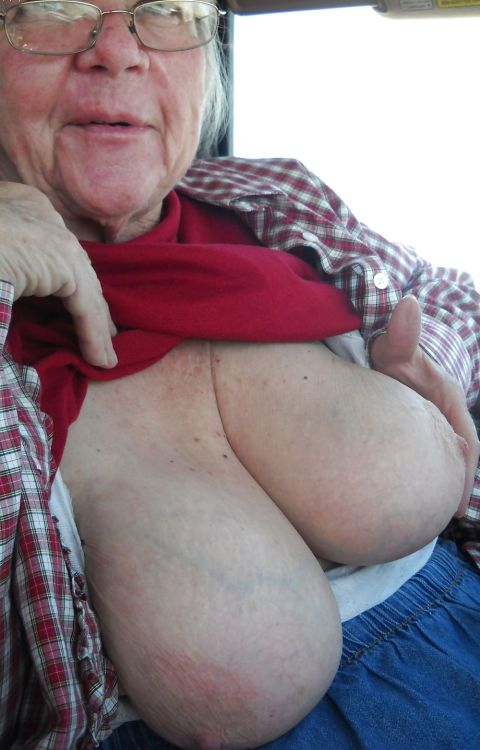 Granny big tits sucking cock