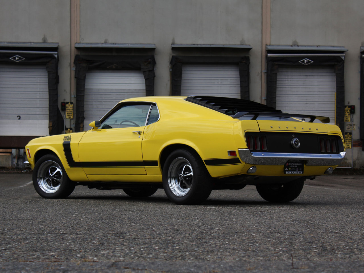 parkplaceltd:  1970 Ford Mustang Boss 302. http://bit.ly/10Dex6j