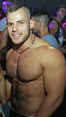 hyper-masculine:    ► HYPER-MASCULINE ♂ ◄ [page]♂ ♂♦ Hyper-Masculine ARCHIVE ♦ [all pics]   