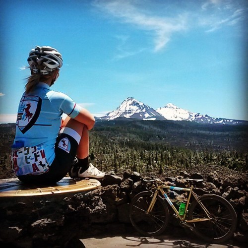 dfitzger: by @earthquaker4: Earned a few #lifepoints today on one of the best road rides in Oregon. 