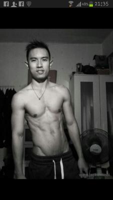 evianguy:  Hawt Asian Studs!