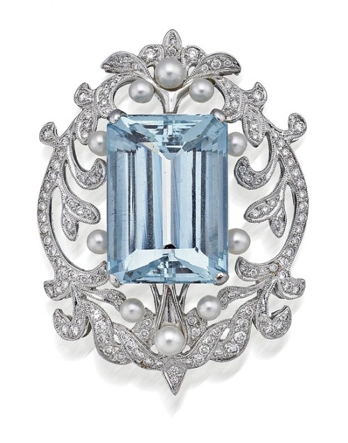 jeweliciousness:Aquamarine, Diamond & Cultured Pearl Brooch