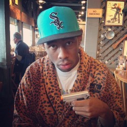 tyler-daily:  IM STRESSED OUT WHERE ARE MY GRITS BITCH I KEEP THE TOOLIE TUCKED (x) 