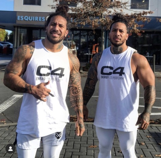 maoripolyboyz:   I wanna go to that gym! 👅 