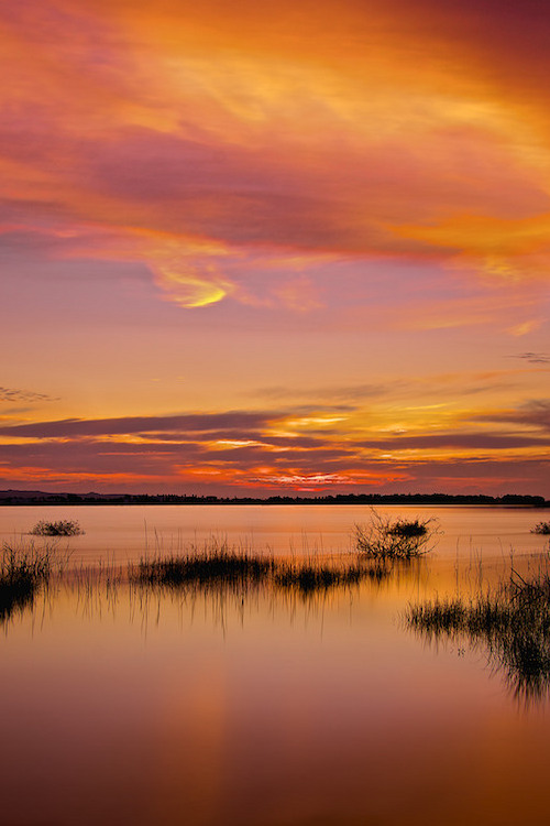 sundxwn:  Burning lake! by AdithetoS μελουργός 