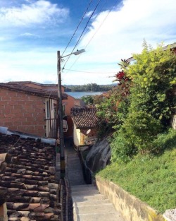 #Guatape #Pueblo #Colombia