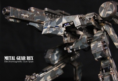 gunjap:  Old but Gold!!! [Kotobukiya] Metal Gear REX Electromagnetic Gun Type Custom! Real 450V !!! Photoreview. Big Size Images, GIF IMAGES too! Work by NG78http://www.gunjap.net/site/?p=188978