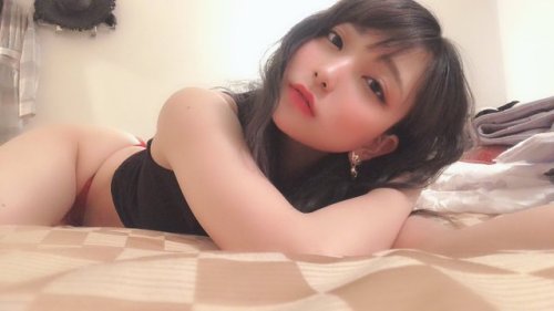 Porn dodoh333:    あまつ様▽ぱんつのお姫様 photos