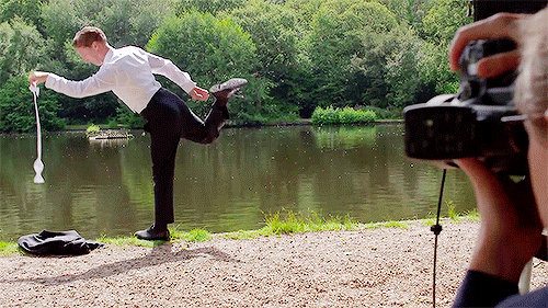cumberbatchlives:Benedict Cumberbatch shoot for Vanity Fair (x)