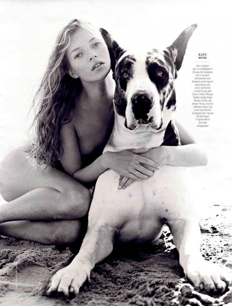 katemossisboss:  All hail Queen Kate the Great, who turns 40 years old today and