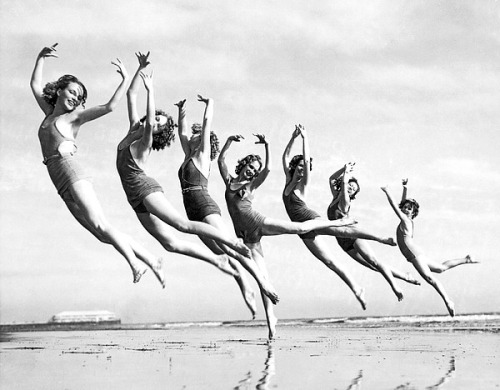 XXX aw-ol:  dancers trained by Lillian Newman photo