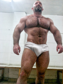 nakedhairydaddy:  Sexy muscle hairy manOther pics –&gt; http://nakedhairydaddy.tumblr.com/archive